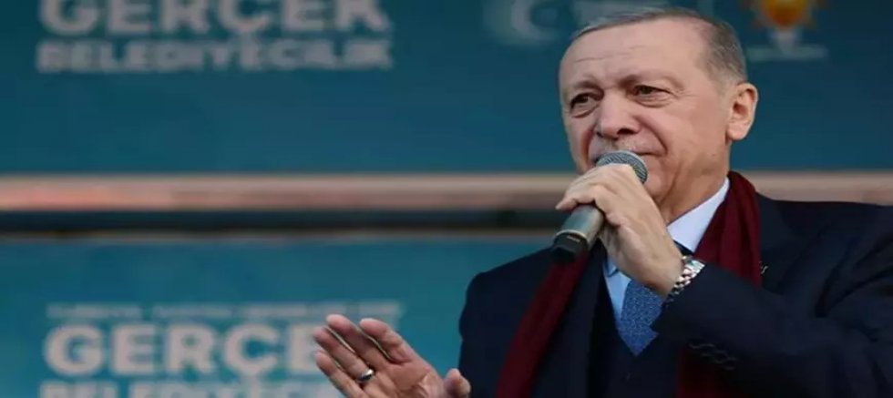 Cumhurbaşkanı Erdoğan'dan Özgür Özel'e tepki: Ayakları titremeye başladı